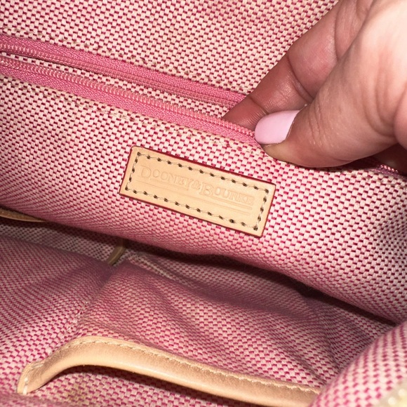 Dooney and Burke shoulder bag - Picture 8 of 10